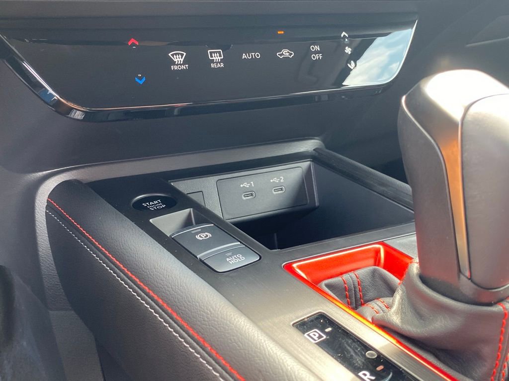 New 2025 Nissan Kicks SR image 35