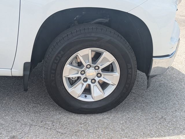 Used 2023 Chevrolet Silverado 1500 LT w/ Protection Package AWD/4WD image 10