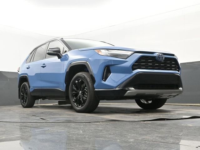 Used 2024 Toyota RAV4 XSE w/ Weather Package AWD/4WD image 25