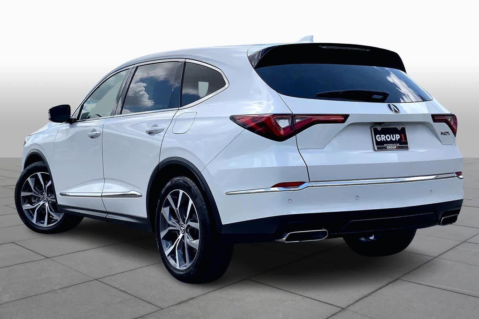 Certified 2023 Acura MDX FWD w/ Technology Package image 12