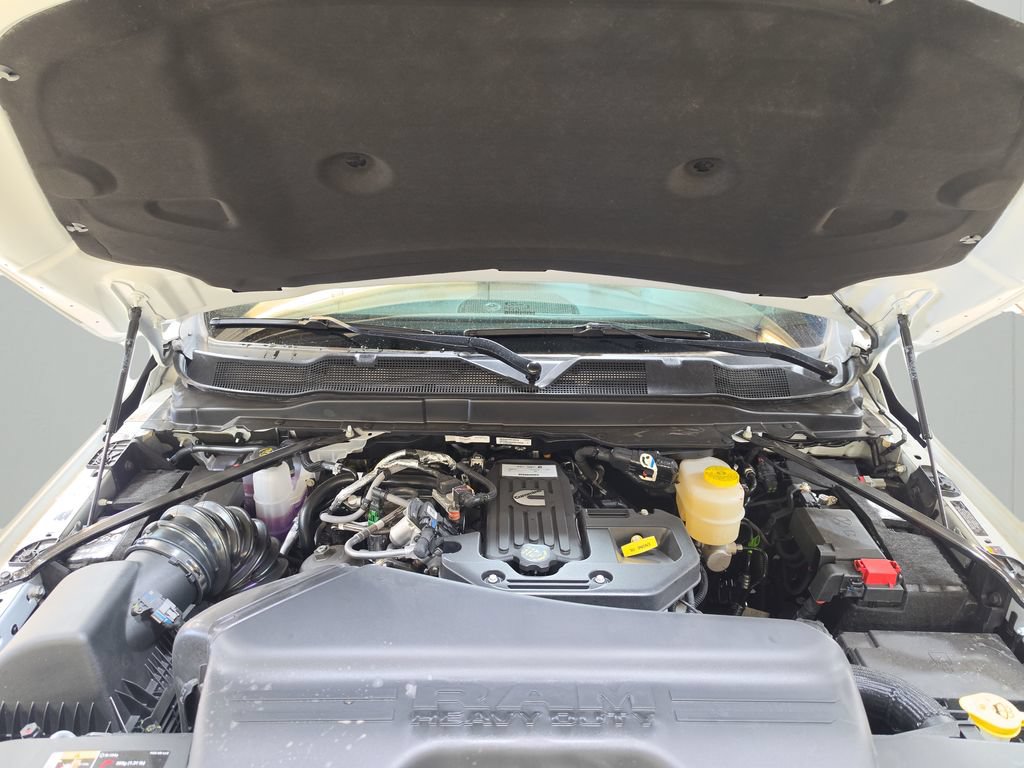 New 2026 RAM 3500 Tradesman AWD/4WD image 9