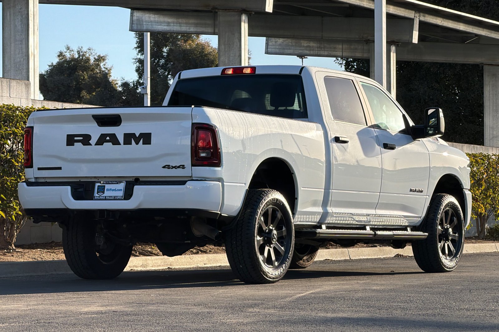 Used 2026 RAM 2500 Big Horn AWD/4WD image 4
