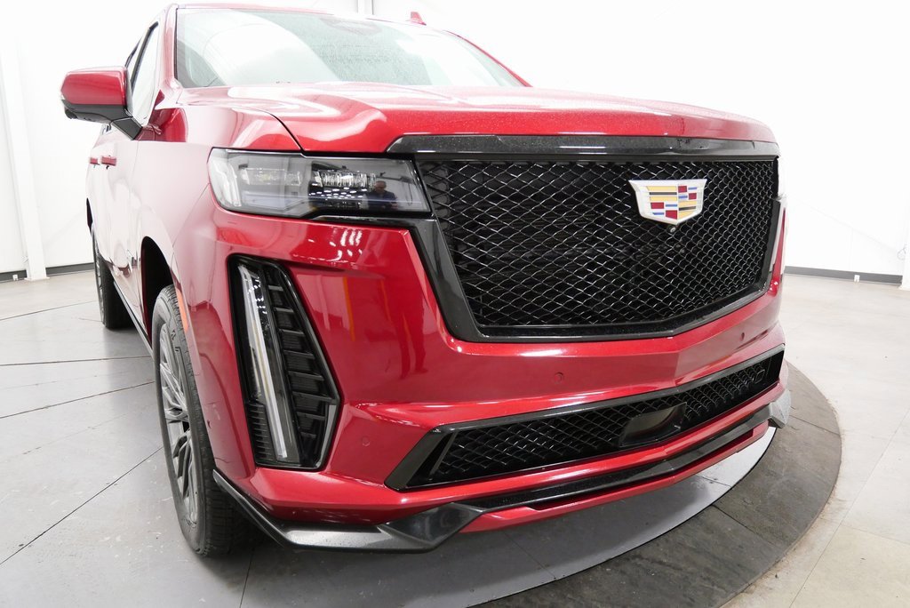 Used 2023 Cadillac Escalade ESV V image 44