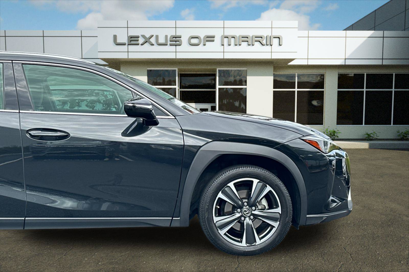 Used 2024 Lexus UX 250h FWD image 34