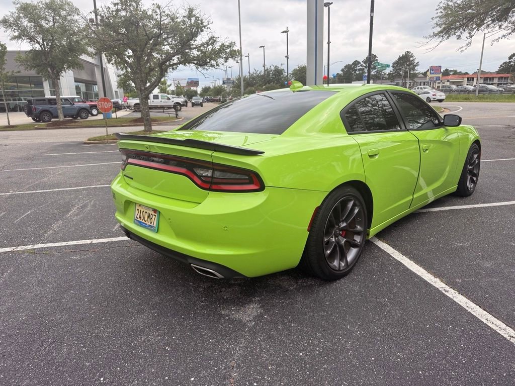 Used 2023 Dodge Charger SXT w/ Plus Group RWD image 7