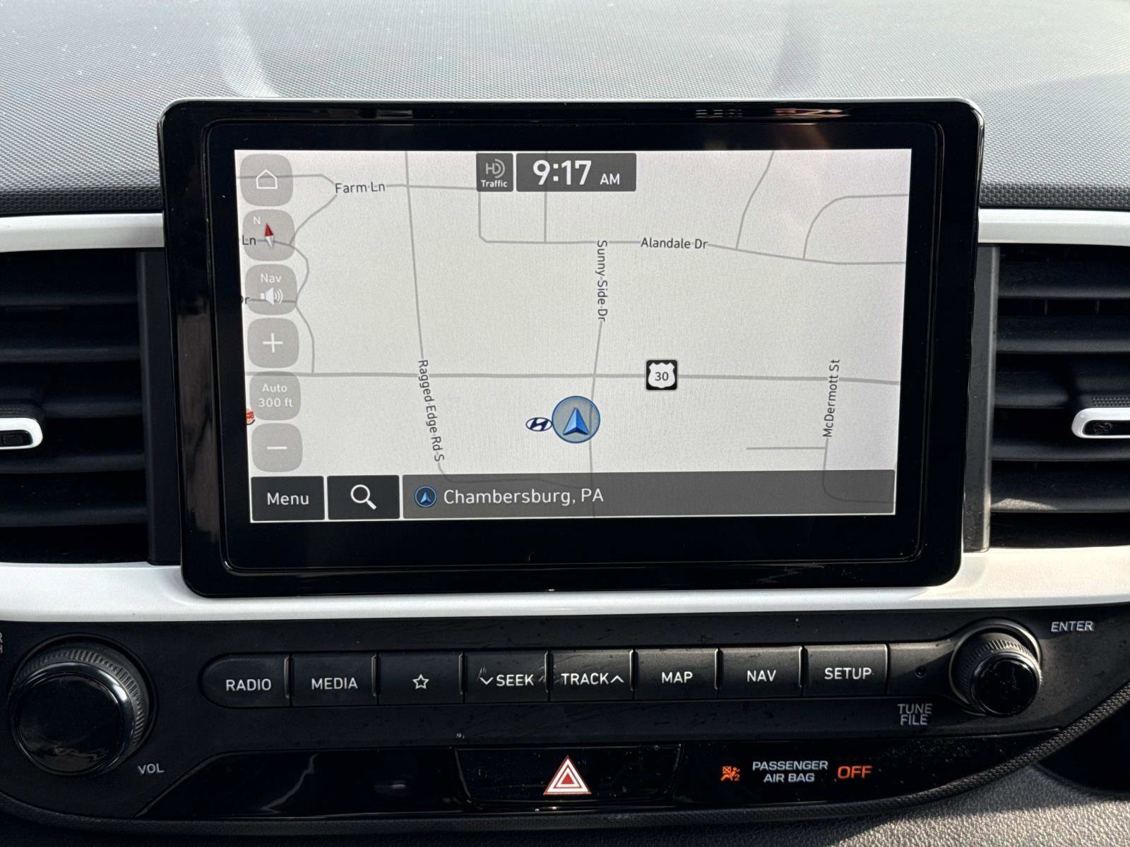 Certified 2022 Hyundai Venue Limited image 4
