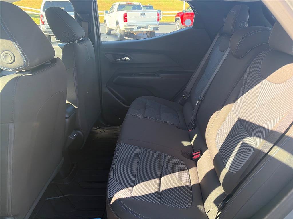 New 2027 Chevrolet Bolt LT FWD image 24