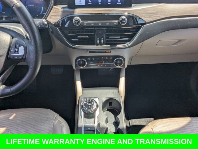 Used 2020 Ford Escape Titanium AWD/4WD image 20