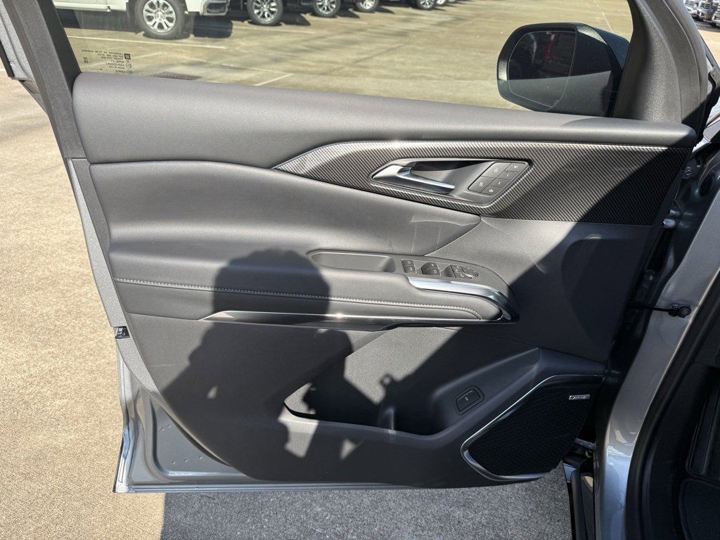 New 2026 Chevrolet Traverse High Country image 24