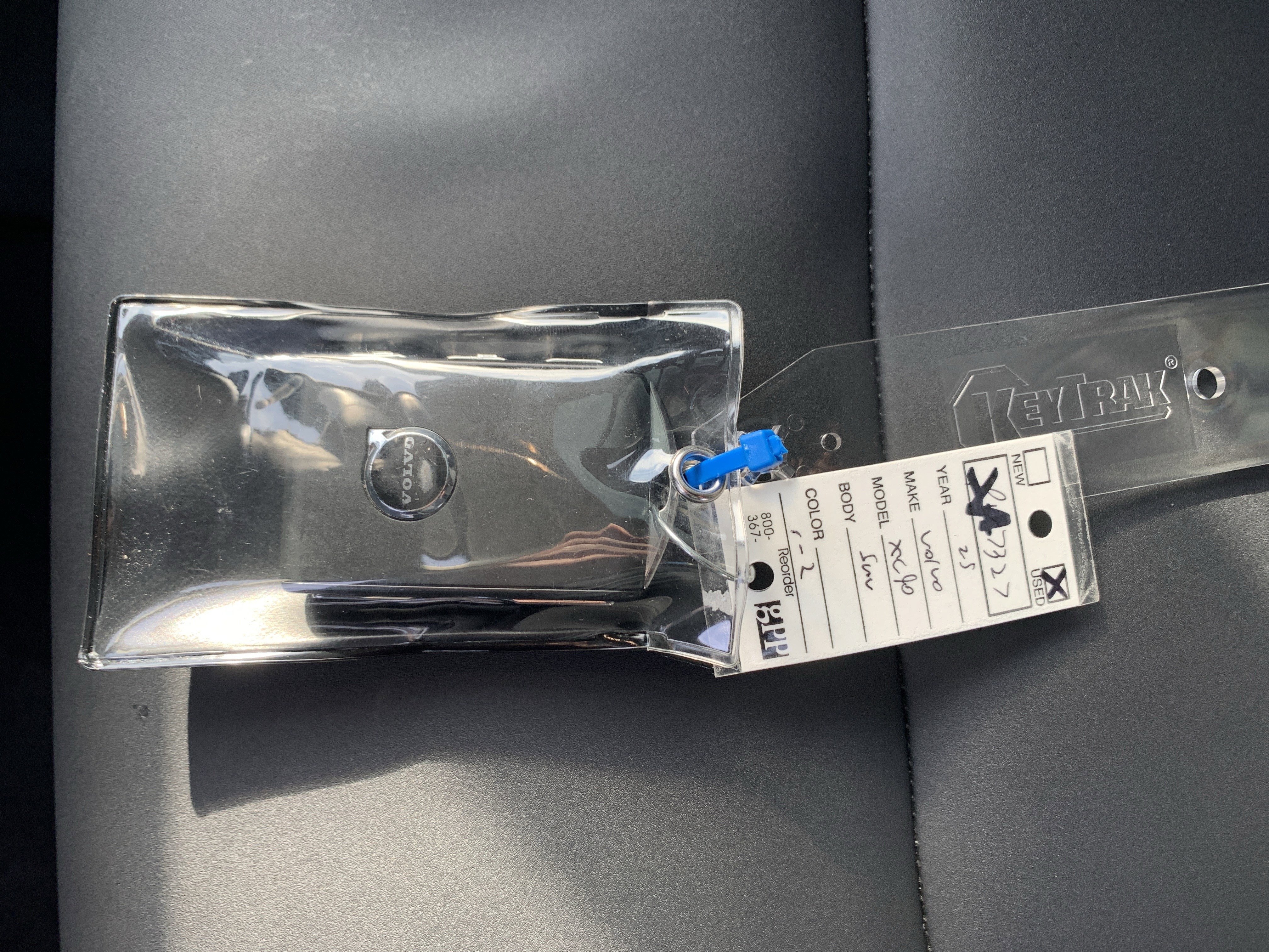 Used 2025 Volvo XC90 B6 Plus image 37