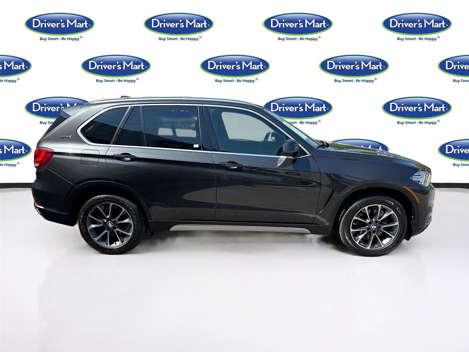 Used 2017 BMW X5 xDrive40e image 8