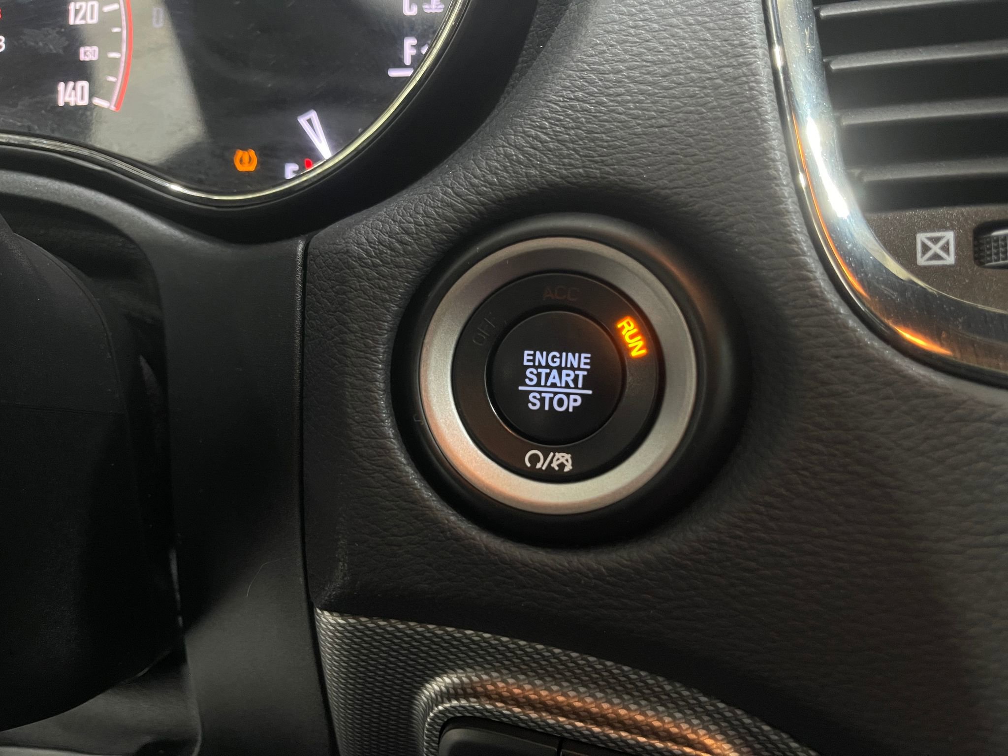 Used 2019 Dodge Durango R/T w/ Trailer Tow Group IV image 21