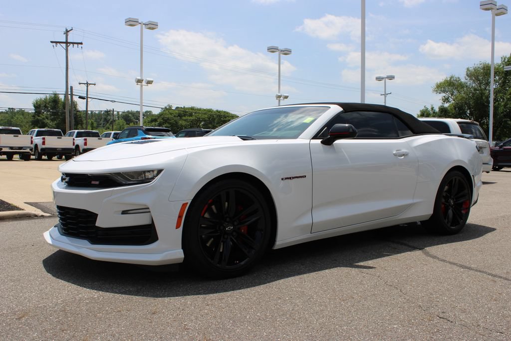 Used 2023 Chevrolet Camaro SS w/ Redline Edition RWD image 9