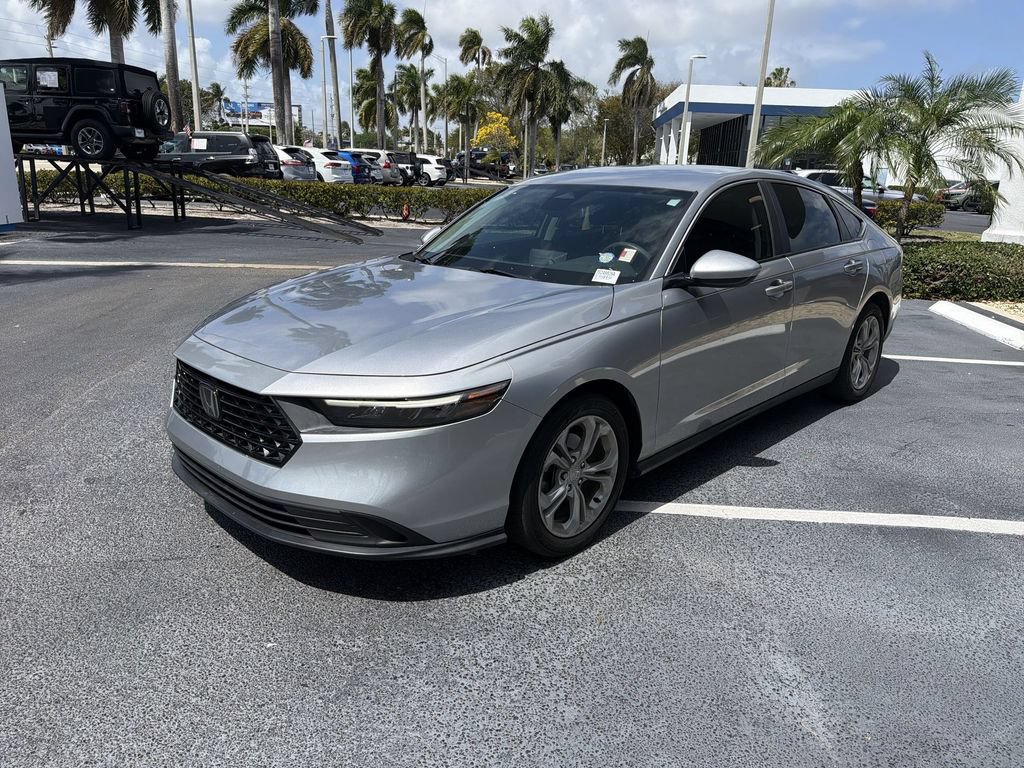 Certified 2023 Honda Accord EX image 4