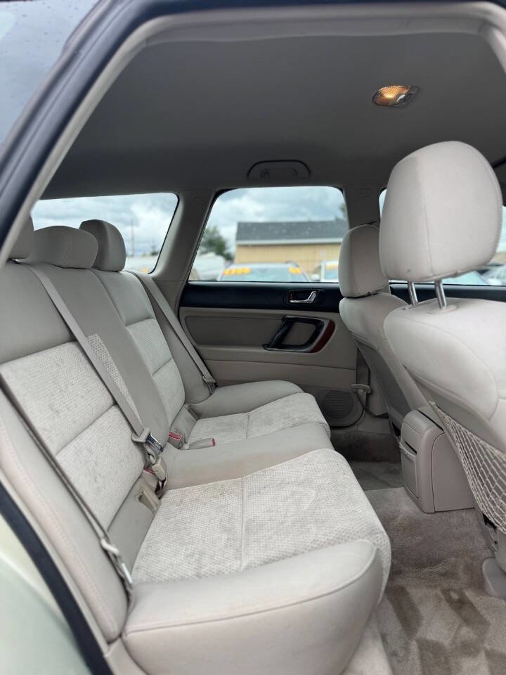 Used 2005 Subaru Outback 2.5i image 8