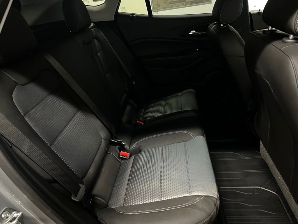 New 2026 Chevrolet Trax LT w/ Driver Confidence Package image 30