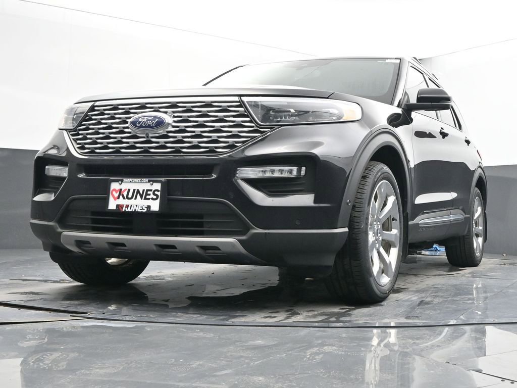 Used 2020 Ford Explorer Platinum w/ Premium Technology Package image 48