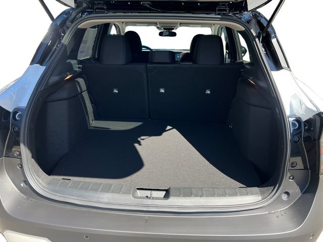 New 2026 Nissan Kicks SV AWD/4WD image 18