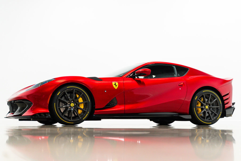 Used 2024 Ferrari 812 Competizione RWD image 96