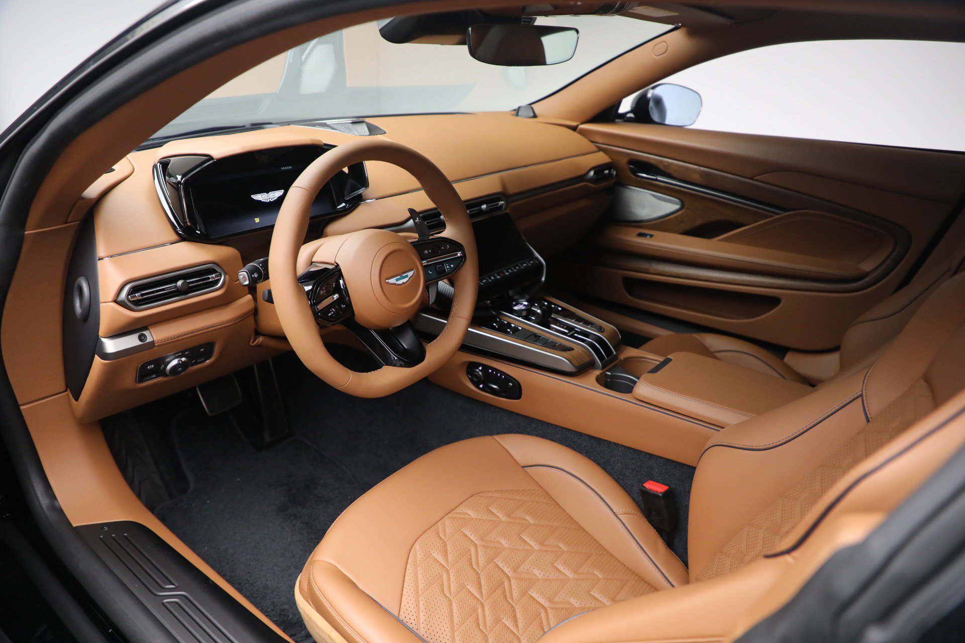 New 2026 Aston Martin Vanquish RWD image 14