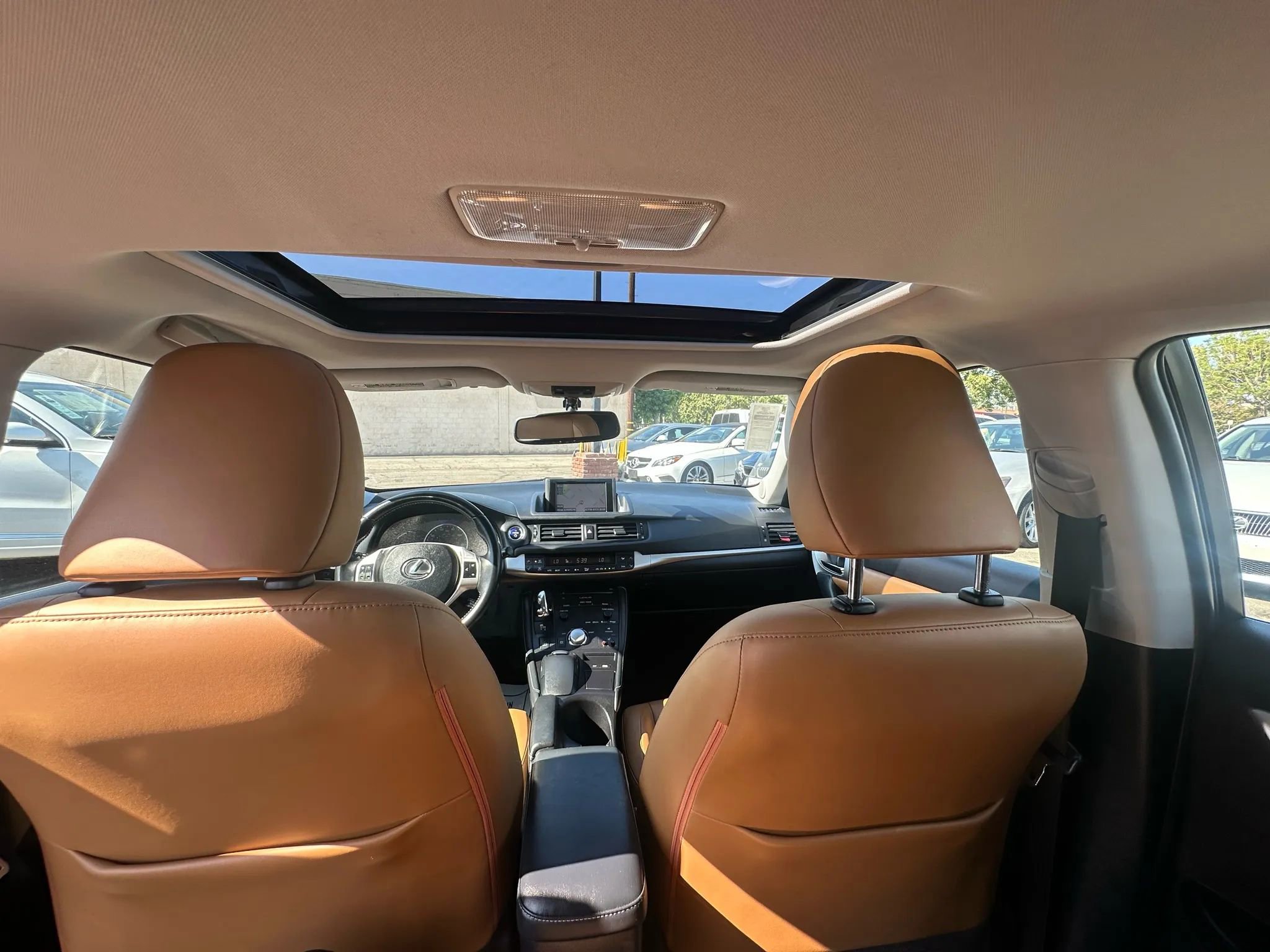 Used 2013 Lexus CT 200h w/ Premium Pkg w/Navigation FWD image 17