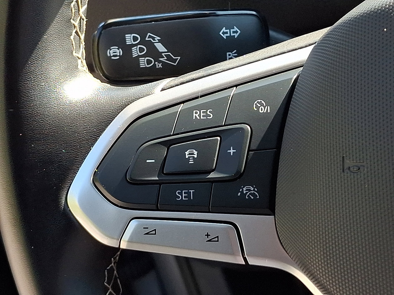 Certified 2024 Volkswagen Tiguan S FWD image 20