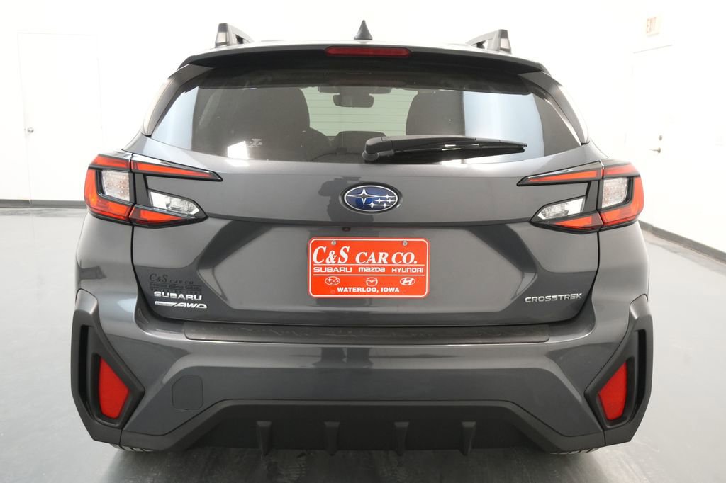 Used 2024 Subaru Crosstrek 2.0i Premium image 8