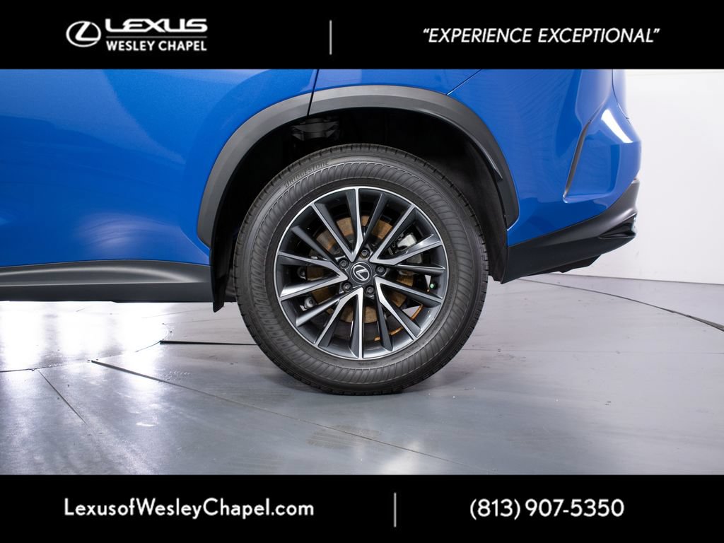 Used 2025 Lexus NX 250 FWD w/ Towing Package (2000 Lbs) image 11
