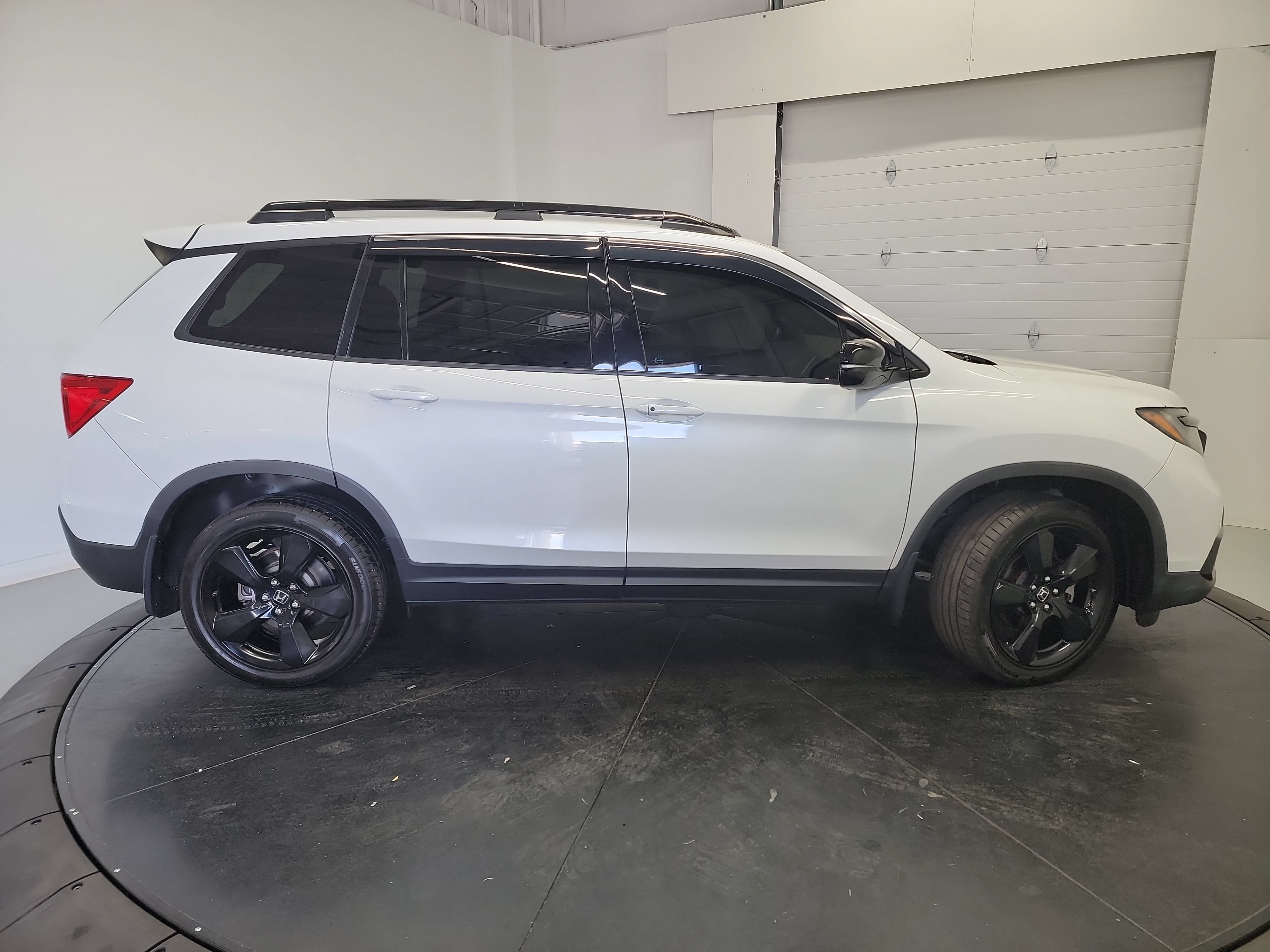 Used 2020 Honda Passport Elite image 11