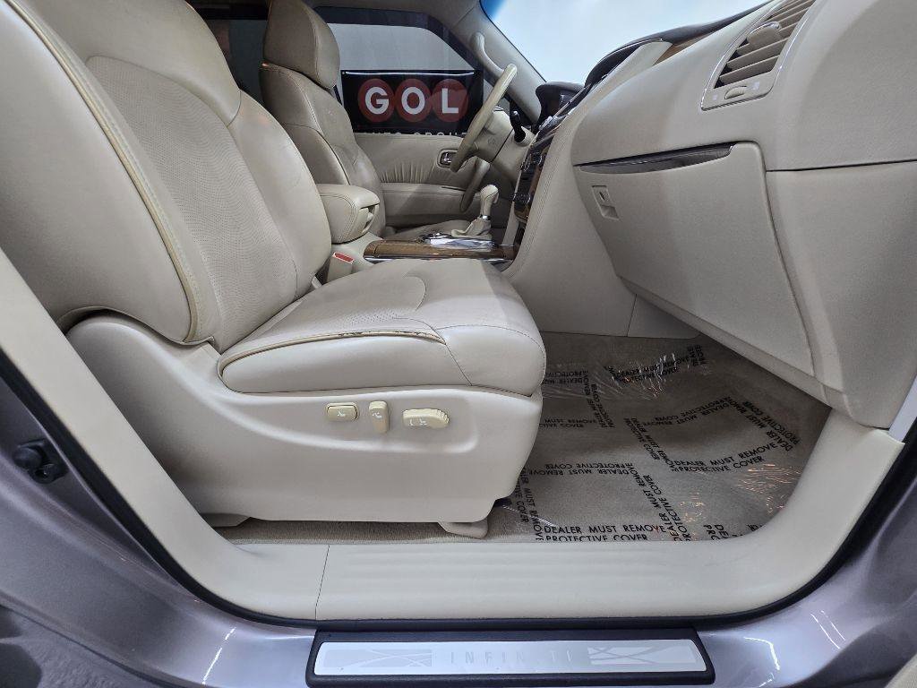 Used 2014 INFINITI QX80 2WD w/ Theater Package image 22