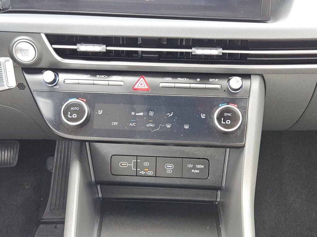 Used 2025 Hyundai Sonata SEL FWD image 22