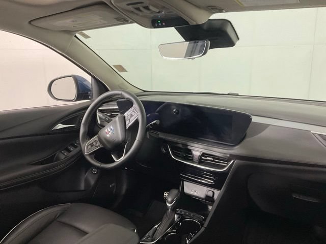 Used 2024 Buick Encore GX Avenir w/ Avenir Technology Package AWD/4WD image 32