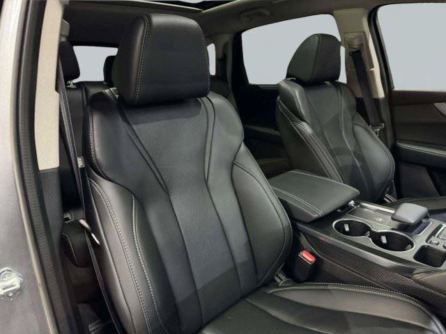 Used 2024 Acura MDX w/ Technology Package FWD image 69