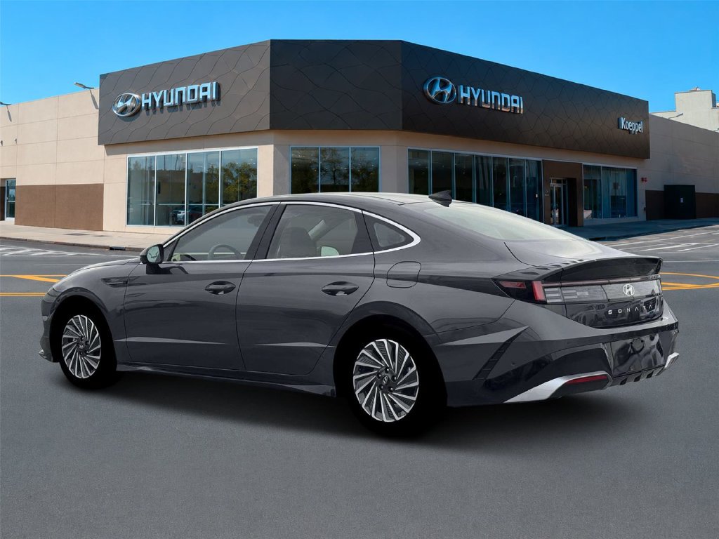 New 2026 Hyundai Sonata Limited FWD image 4