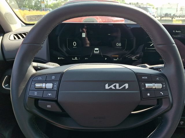 Used 2025 Kia K4 EX FWD image 20