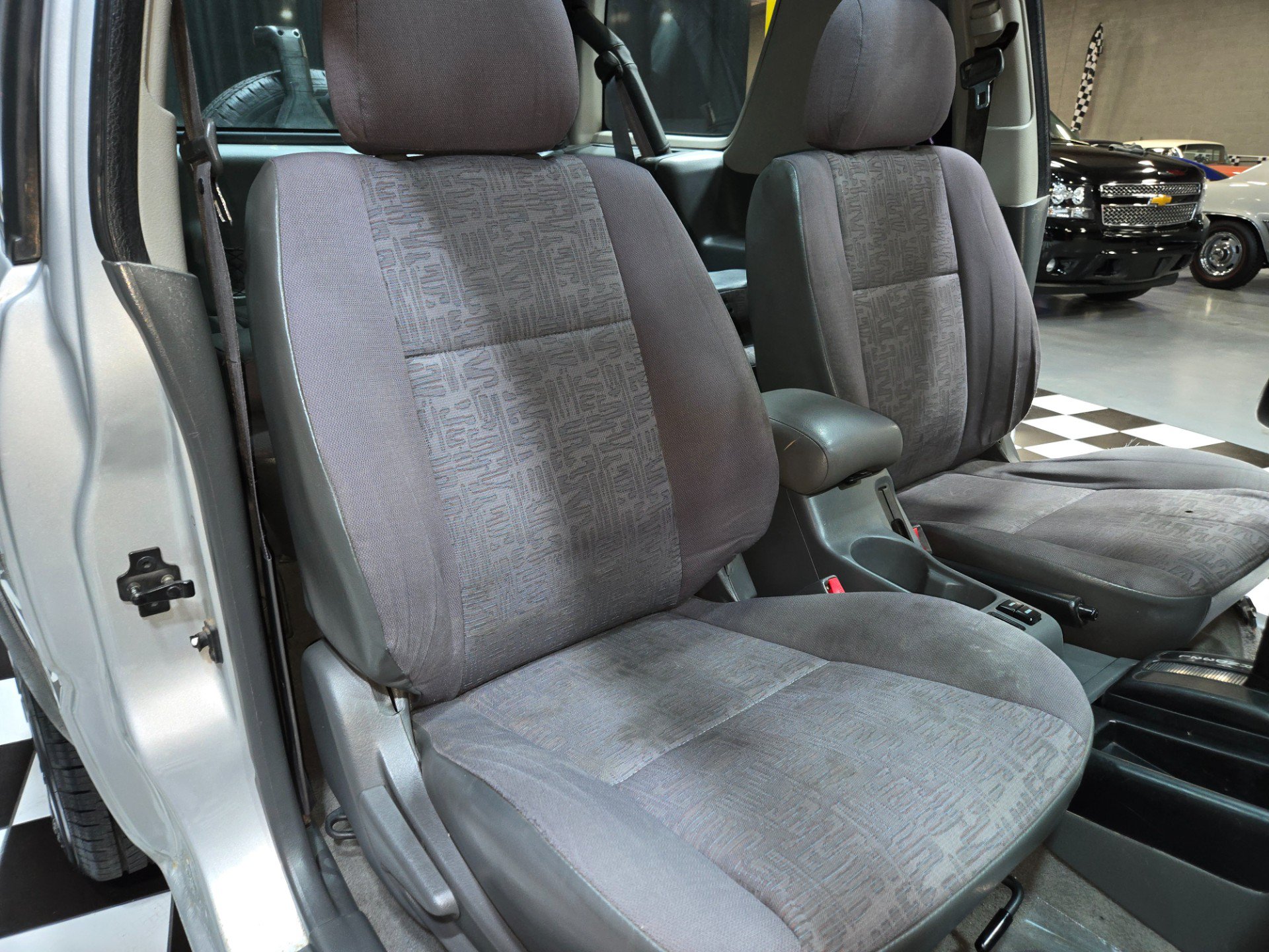 Used 2002 Isuzu Rodeo Sport RWD image 87