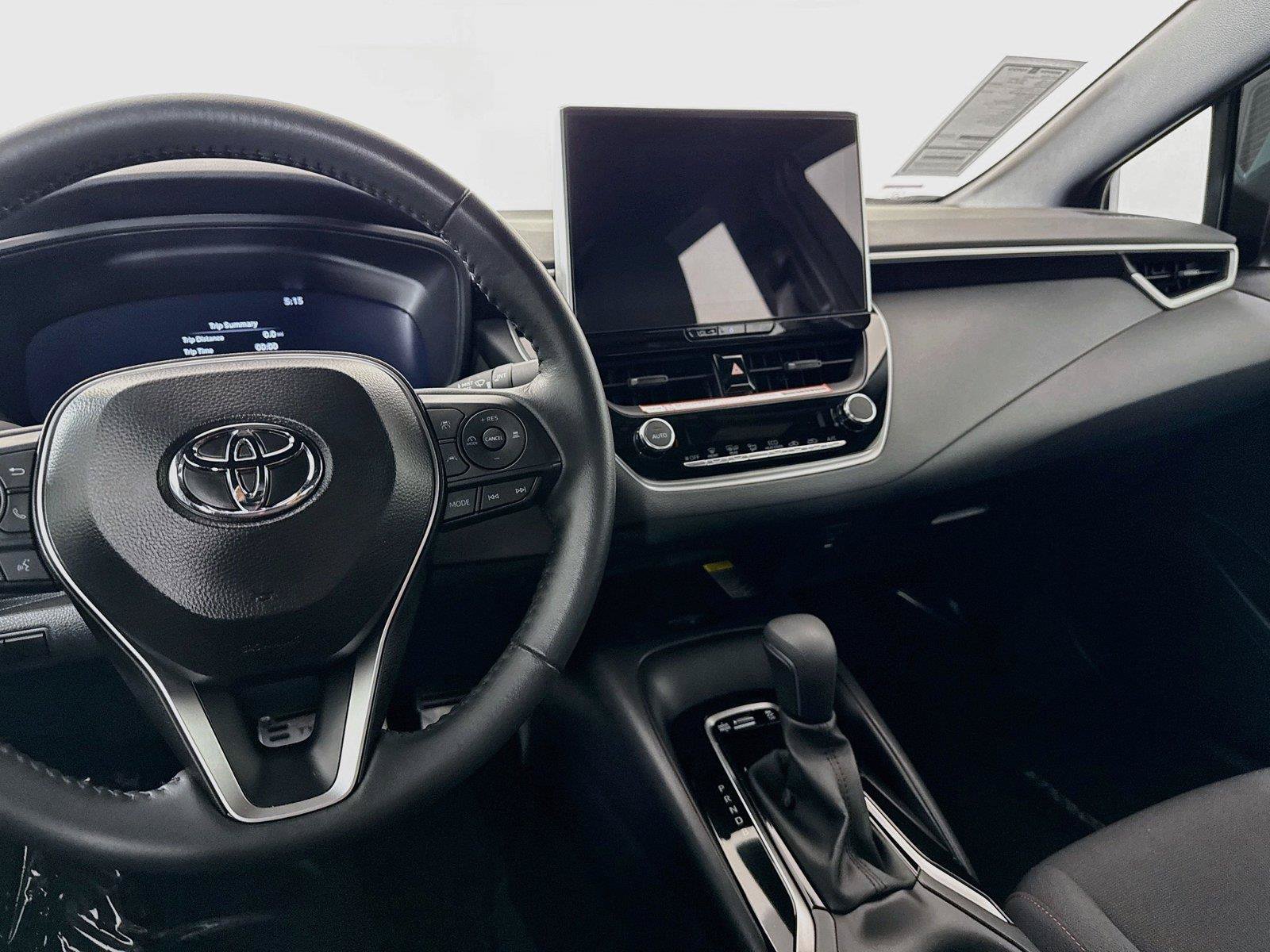 Certified 2026 Toyota Corolla SE w/ SE Package FWD image 28