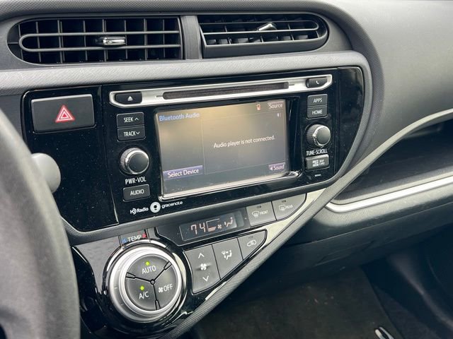 Used 2015 Toyota Prius C Three image 20