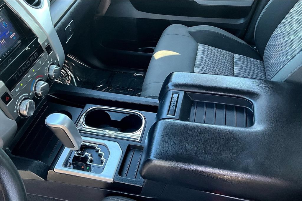 Used 2018 Toyota Tundra SR5 w/ SR5 Upgrade Package RWD image 19