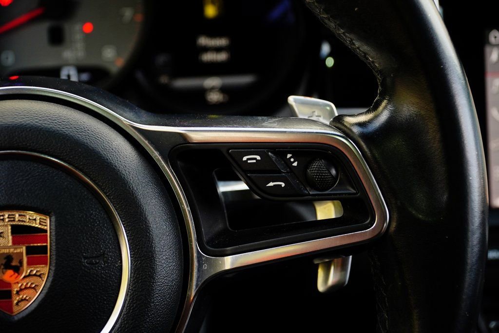 Used 2020 Porsche Macan S image 27