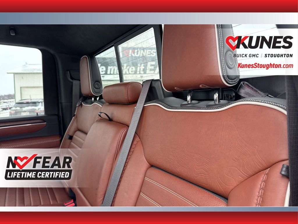 Used 2024 GMC Sierra 3500 Denali Ultimate image 40