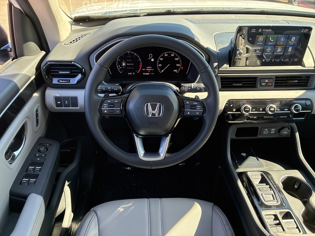 New 2025 Honda Pilot EX-L image 15