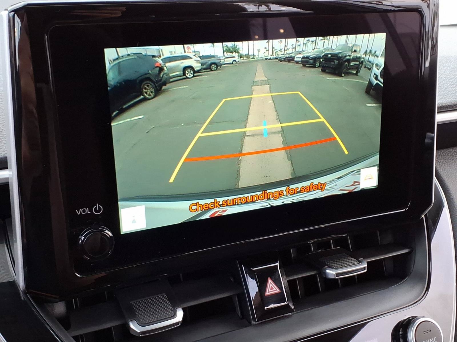Certified 2025 Toyota Corolla Cross XLE w/ Convenience Package AWD/4WD image 17