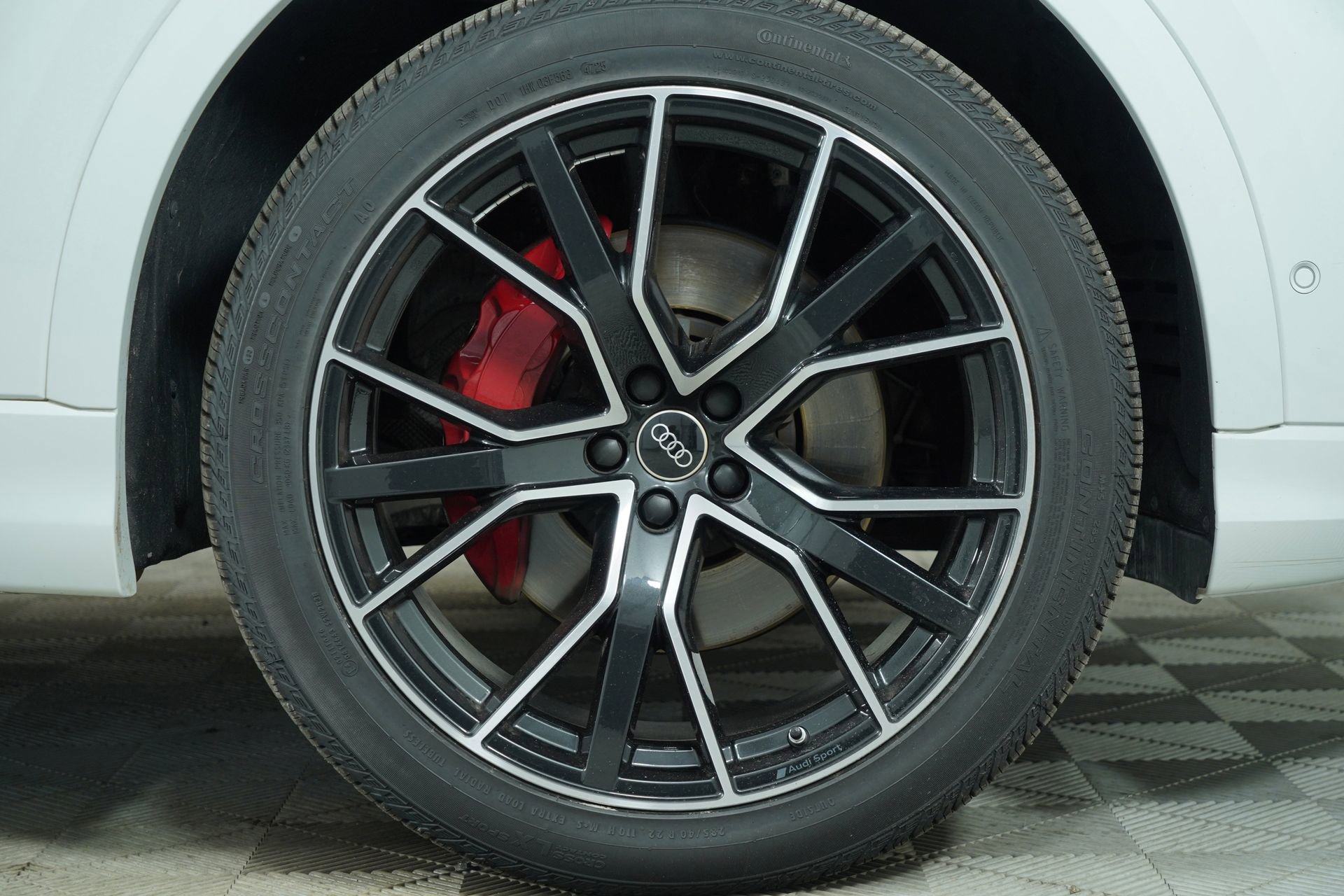 Used 2023 Audi Q8 Premium Plus image 13