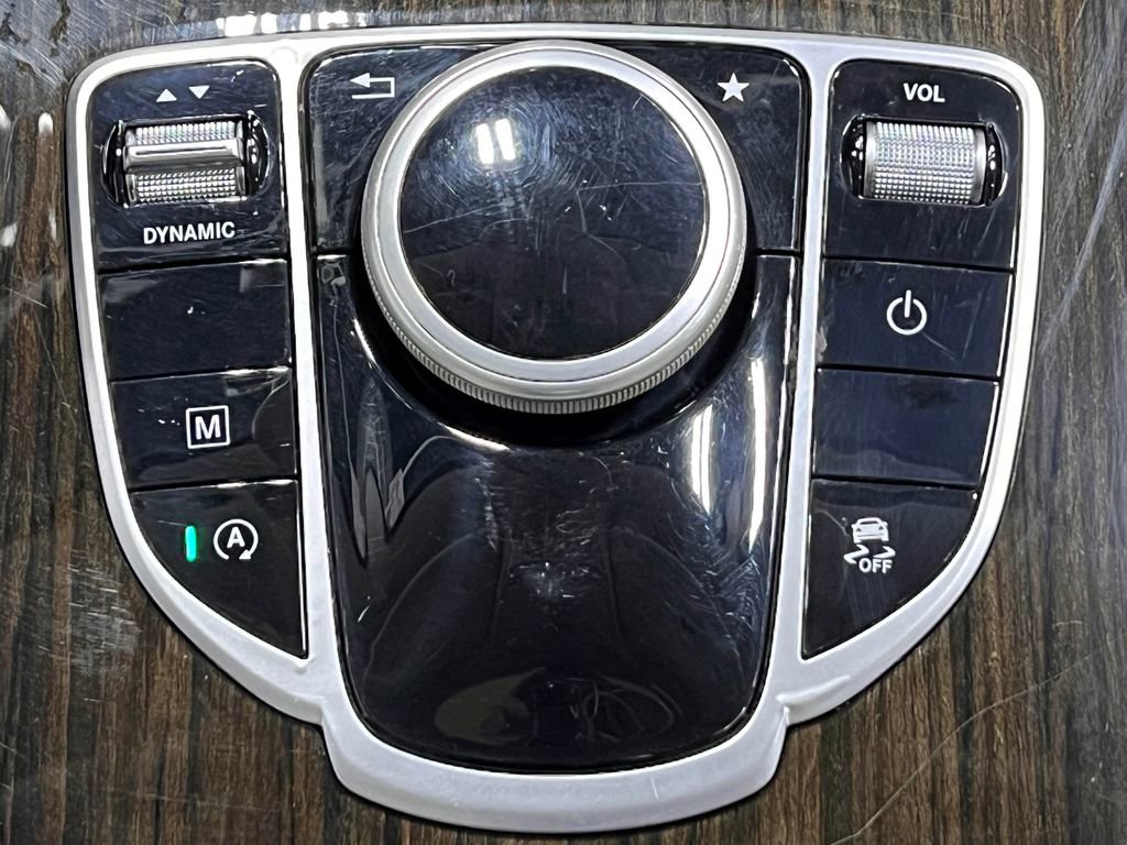 Used 2018 Mercedes-Benz GLC 300 image 24