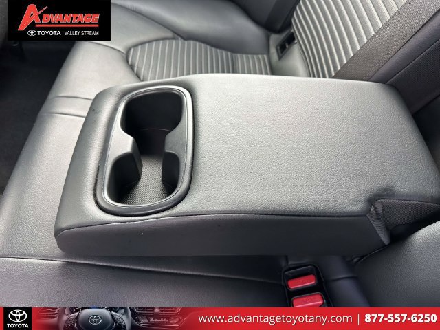 Used 2024 Toyota Camry SE FWD image 16