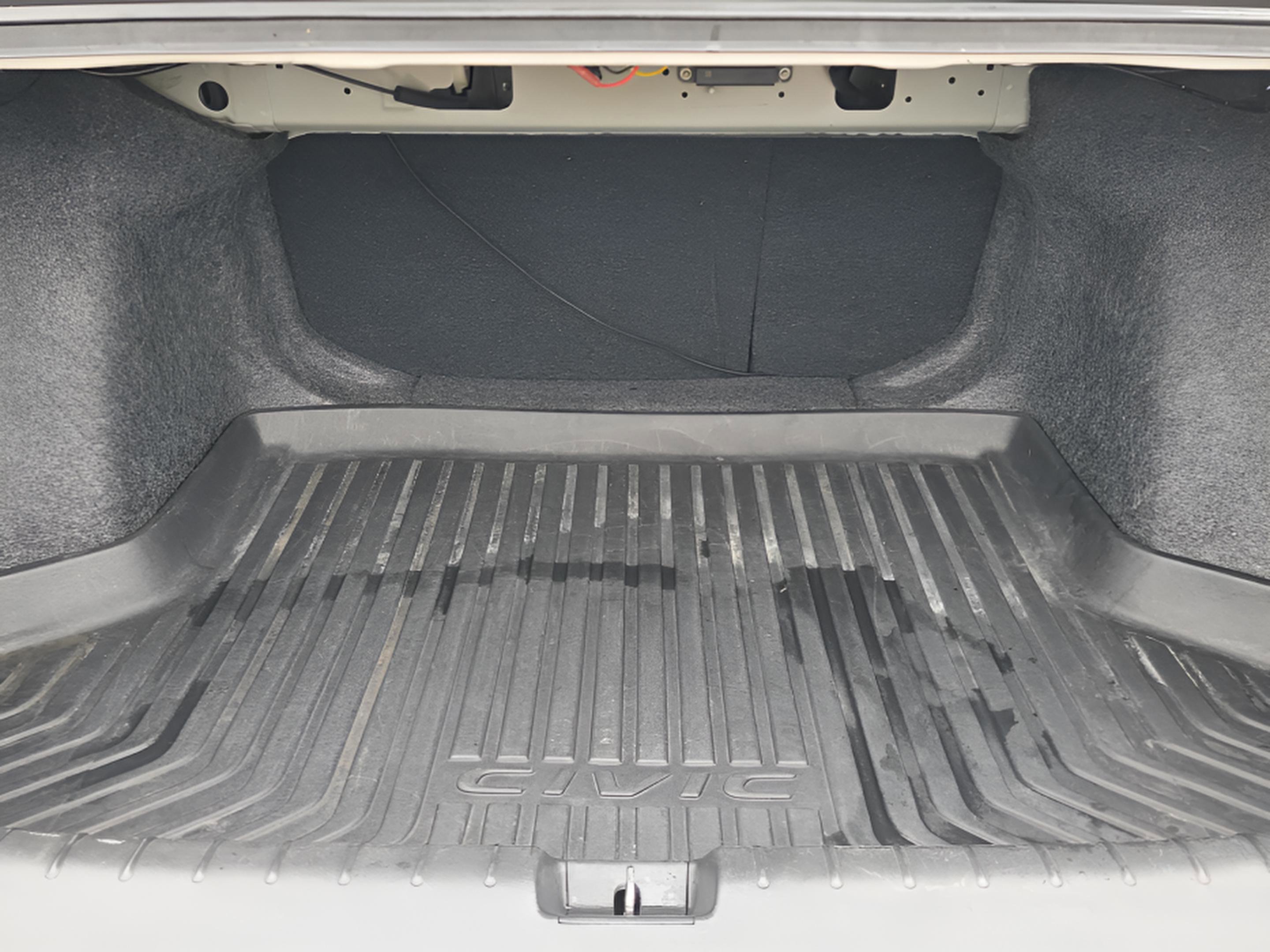 Used 2017 Honda Civic EX-T image 9