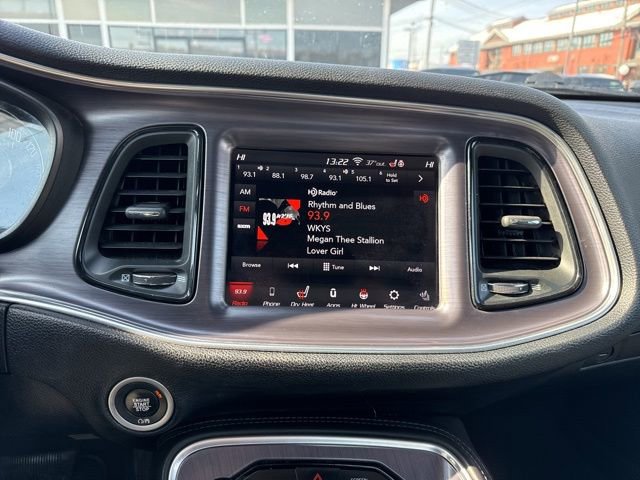 Certified 2018 Dodge Challenger SXT Plus image 6