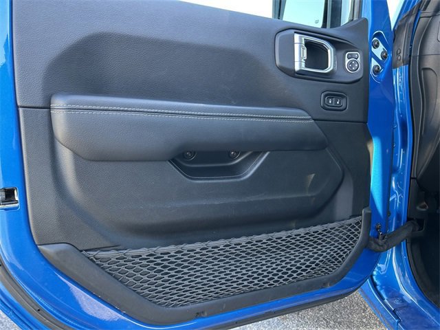 Used 2023 Jeep Wrangler Sahara image 18