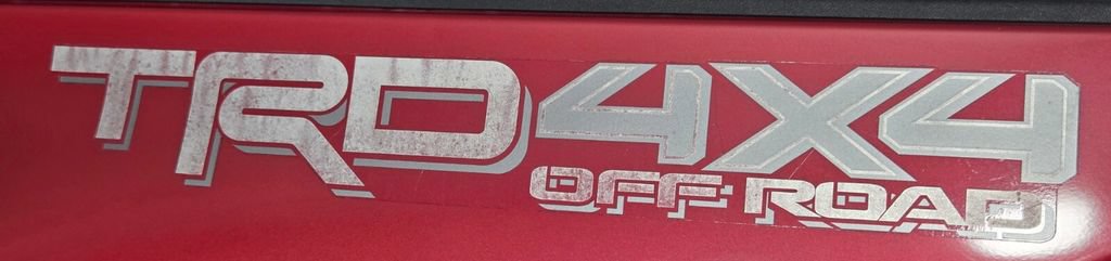 Used 2018 Toyota Tacoma TRD Off-Road AWD/4WD image 25